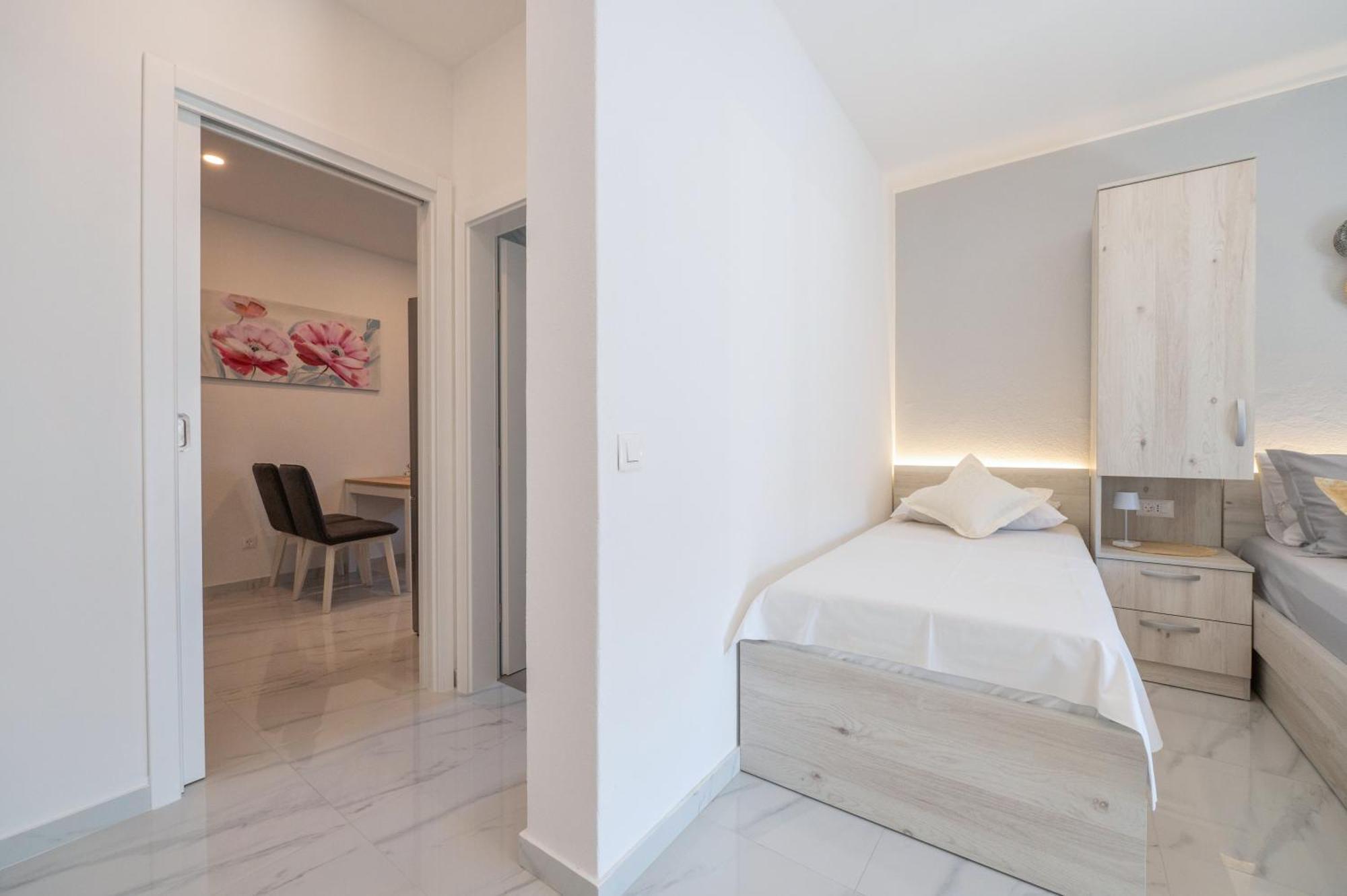 Apartmants Sestic Tučepi Εξωτερικό φωτογραφία